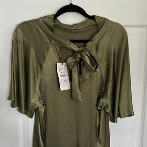 Zara satin top has fluttery sleeves tie back gorgeous green satin